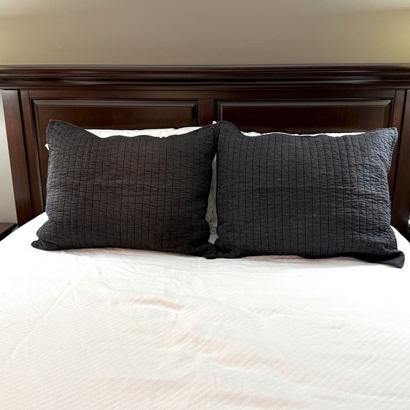 Threshold Textured Cotton Chambray Shams Standard Pair Dark Gray - Picture 1 of 9